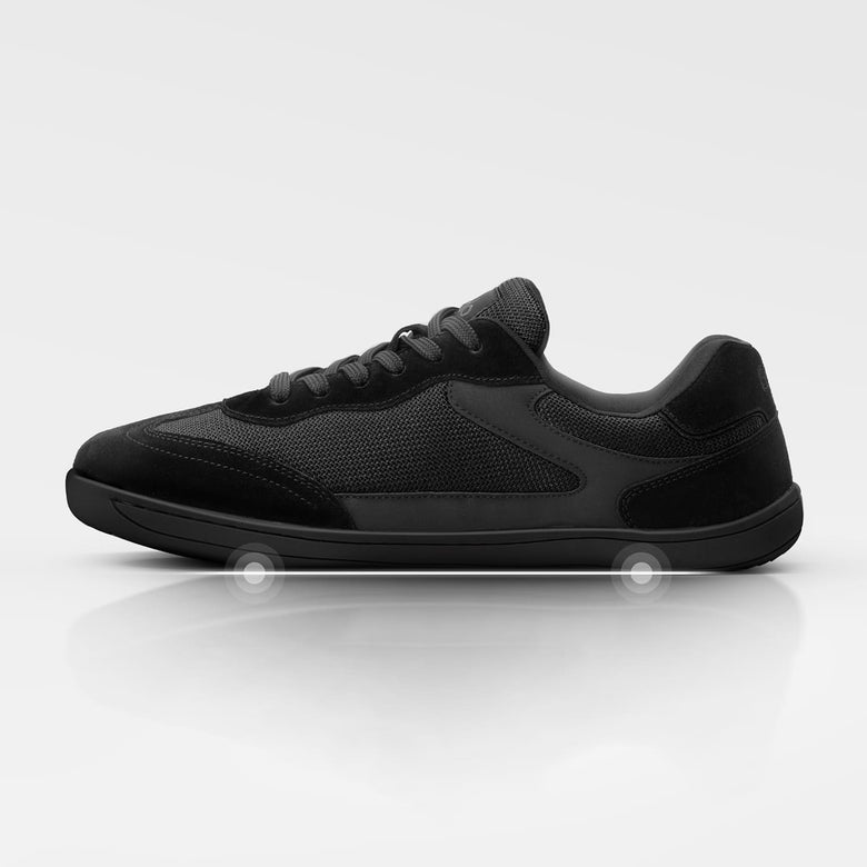 Zero-Drop Sole That Keeps Your Posture Balanced