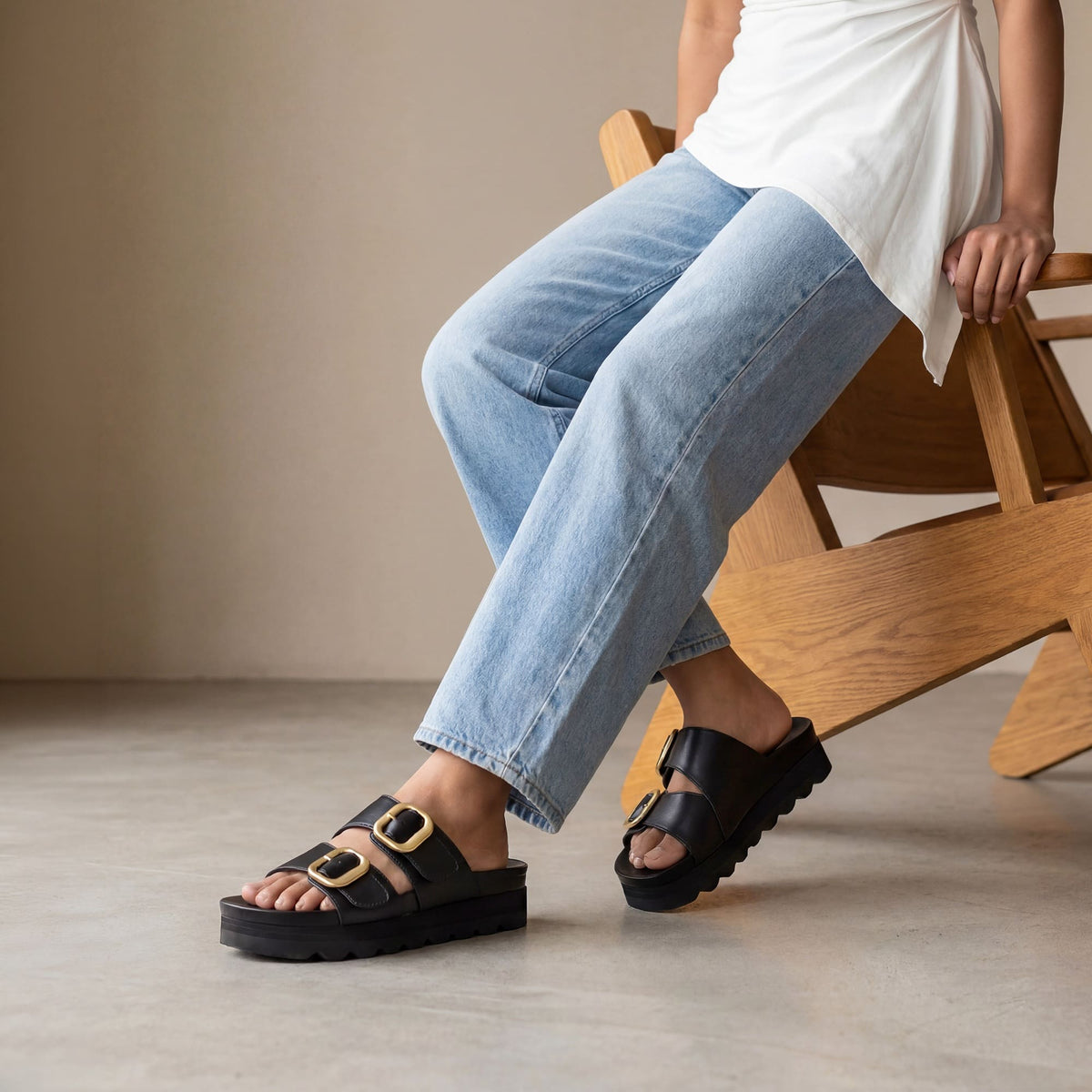 Frido Women's Arch Comfort Wedge Sandals - Buckle Strap