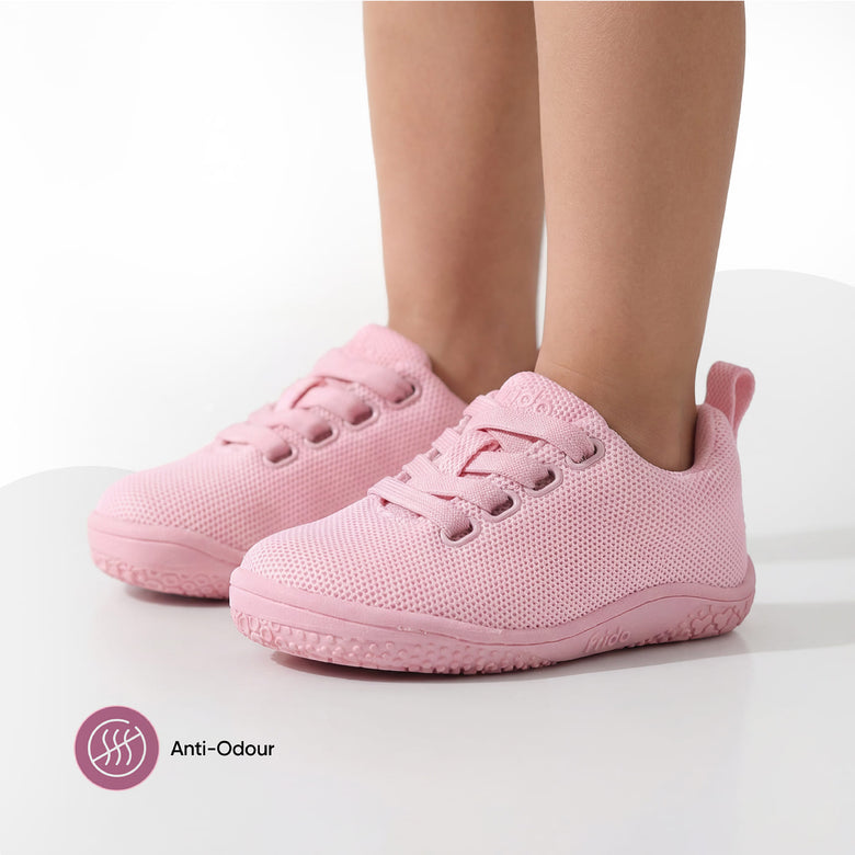 Keeps Kids Feet Cool Even After Long School Hours