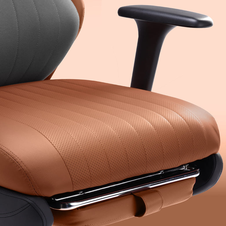 Cushioned Wide Seat That Supports You All Day