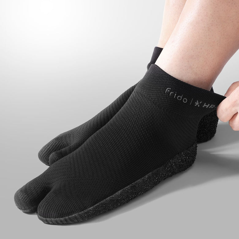 ShapeFit Fabric Adapts to Every Foot Motion