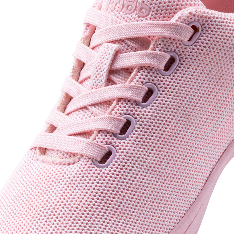 Laces That Stay Secure Once Tied, No Re-Adjusting